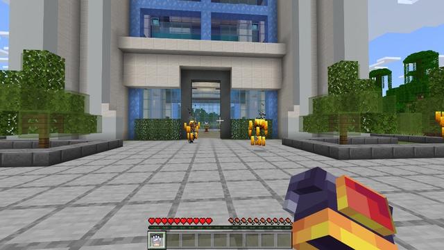 Screenshot of the Minecraft Bedrock Marketplace product Ultimate Superhero Weapons created by Meraki.