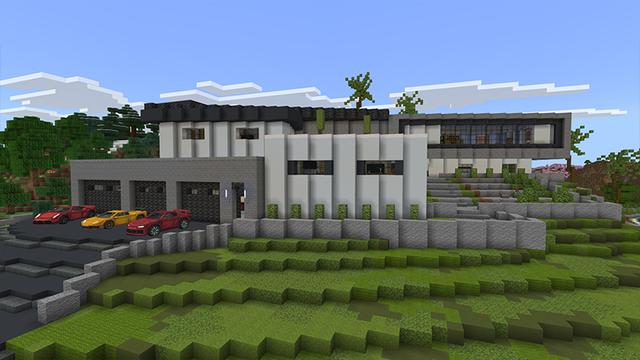 Screenshot of the Minecraft Bedrock Marketplace product RACE TRACK MANSION created by Minty.
