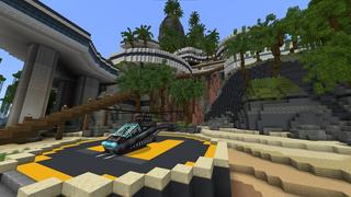 Screenshot of the Minecraft Bedrock Marketplace product Millionaire Island Mansion created by Mob Pie.