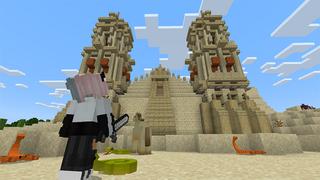 Screenshot of the Minecraft Bedrock Marketplace product Desert+ created by MobBlocks.