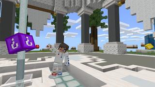 Screenshot of the Minecraft Bedrock Marketplace product Lucky Block Race created by MobBlocks.