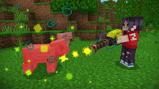 Screenshot of the Minecraft Bedrock Marketplace product Uranium Ore created by Noxcrew.