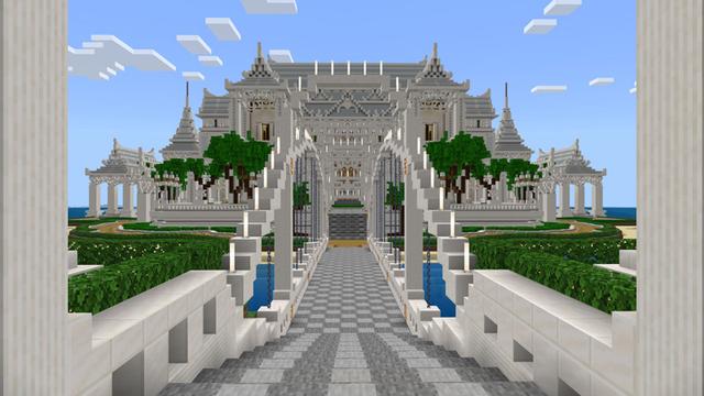 Screenshot of the Minecraft Bedrock Marketplace product The Ivory Castle created by Pathway Studios.