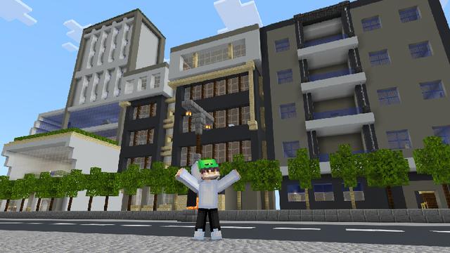 Screenshot of the Minecraft Bedrock Marketplace product CRAFTABLE CITY Add-On created by Pickaxe Studios.