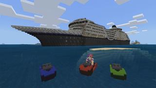 Screenshot of the Minecraft Bedrock Marketplace product Cruise Ship Boat created by Pickaxe Studios.