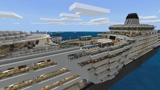 Screenshot of the Minecraft Bedrock Marketplace product Cruise Ship Boat created by Pickaxe Studios.