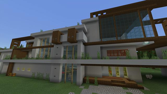 Screenshot of the Minecraft Bedrock Marketplace product Farm Mansion created by Pickaxe Studios.