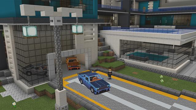 Screenshot of the Minecraft Bedrock Marketplace product MEGA RICH MANSION created by Pickaxe Studios.