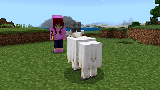 Screenshot of the Minecraft Bedrock Marketplace product ORIGINAL LUCKY BLOCK! created by Pickaxe Studios.