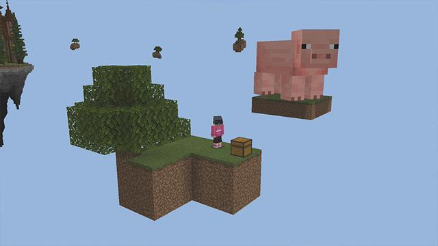 Screenshot of the Minecraft Bedrock Marketplace product Skyblock GIANT Mobs created by Pickaxe Studios.