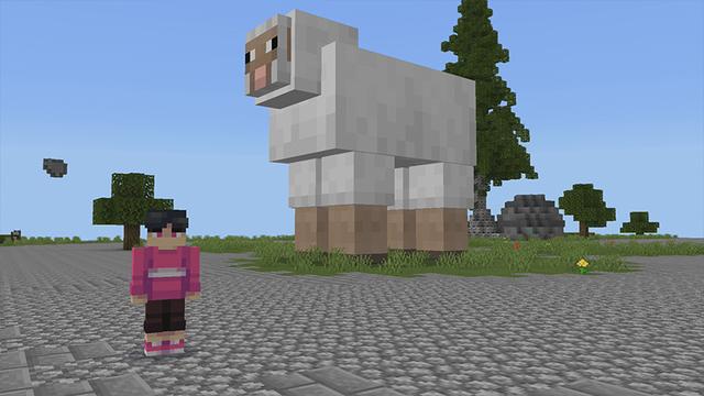 Screenshot of the Minecraft Bedrock Marketplace product Skyblock GIANT Mobs created by Pickaxe Studios.
