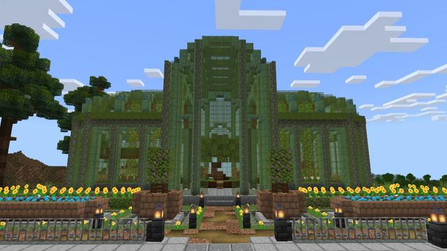 Screenshot of the Minecraft Bedrock Marketplace product Victorian Mansion created by Pixel Smile Studios.
