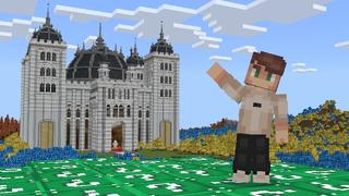 Screenshot of the Minecraft Bedrock Marketplace product Lucky Block Castle created by Pixell Studio.