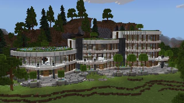 Screenshot of the Minecraft Bedrock Marketplace product Mega Millionaire Mansion created by Pixell Studio.