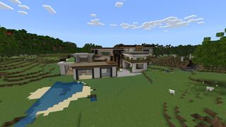 Screenshot of the Minecraft Bedrock Marketplace product Roman House VS Modern House created by Pixelusion.
