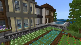 Screenshot of the Minecraft Bedrock Marketplace product Mansion Party created by Rainbow Theory.