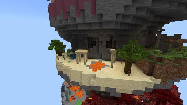Screenshot of the Minecraft Bedrock Marketplace product Spiral Parkour created by Rainbow Theory.