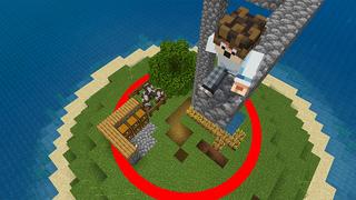 Screenshot of the Minecraft Bedrock Marketplace product Don't Leave the Circle! created by Razzleberries.