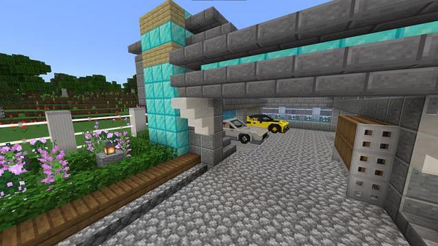 Screenshot of the Minecraft Bedrock Marketplace product Millionaire Diamond Mansion created by Razzleberries.