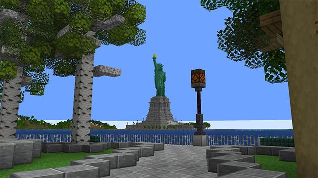 Screenshot of the Minecraft Bedrock Marketplace product NYC Lower Manhattan created by Razzleberries.