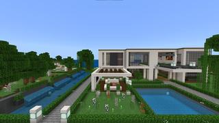 Screenshot of the Minecraft Bedrock Marketplace product Seaside Mansion Villa created by Razzleberries.