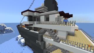 Screenshot of the Minecraft Bedrock Marketplace product Stranded Arctic created by Razzleberries.