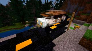 Screenshot of the Minecraft Bedrock Marketplace product Abandoned Asylum created by Shaliquinn's Schematics.