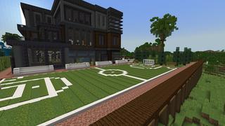 Screenshot of the Minecraft Bedrock Marketplace product Dream Mansion created by Street Studios.