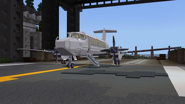Screenshot of the Minecraft Bedrock Marketplace product Ultimate Airplanes created by Street Studios.