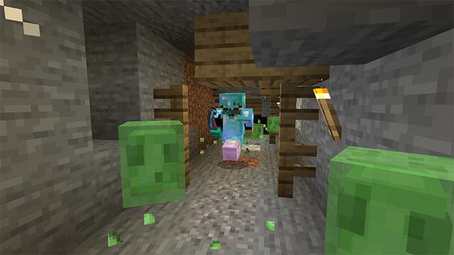 Screenshot of the Minecraft Bedrock Marketplace product Mining Wars created by Team Visionary.