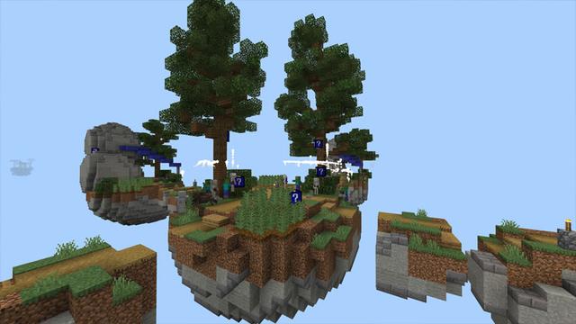 Screenshot of the Minecraft Bedrock Marketplace product Lucky Wars created by UnderBlocks Studios.
