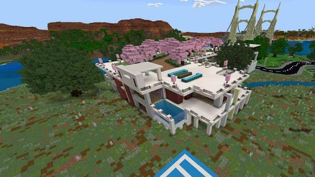 Screenshot of the Minecraft Bedrock Marketplace product Modern Mansions created by Unique Arts.