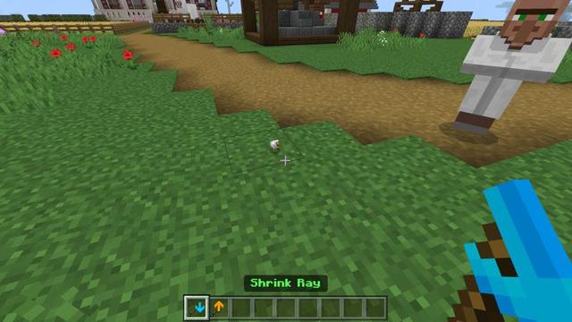 Screenshot of the Minecraft Bedrock Marketplace product Giant & Small Mobs created by VoxelBlocks.