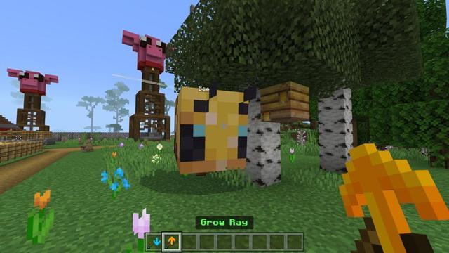 Screenshot of the Minecraft Bedrock Marketplace product Giant & Small Mobs created by VoxelBlocks.