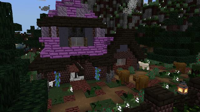 Screenshot of the Minecraft Bedrock Marketplace product Emoverse Texture Pack created by Waypoint Studios.