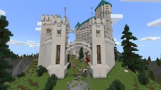 Screenshot of the Minecraft Bedrock Marketplace product Medieval Castle of Radena created by Waypoint Studios.
