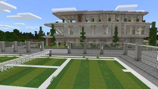 Screenshot of the Minecraft Bedrock Marketplace product Millionaire Resort created by Waypoint Studios.