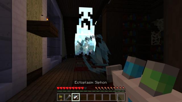 Screenshot of the Minecraft Bedrock Marketplace product Haunted Manor created by Yeggs.